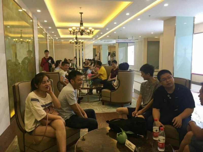 關(guān)注員工健康，7月15日公司完成了一年一度的體檢